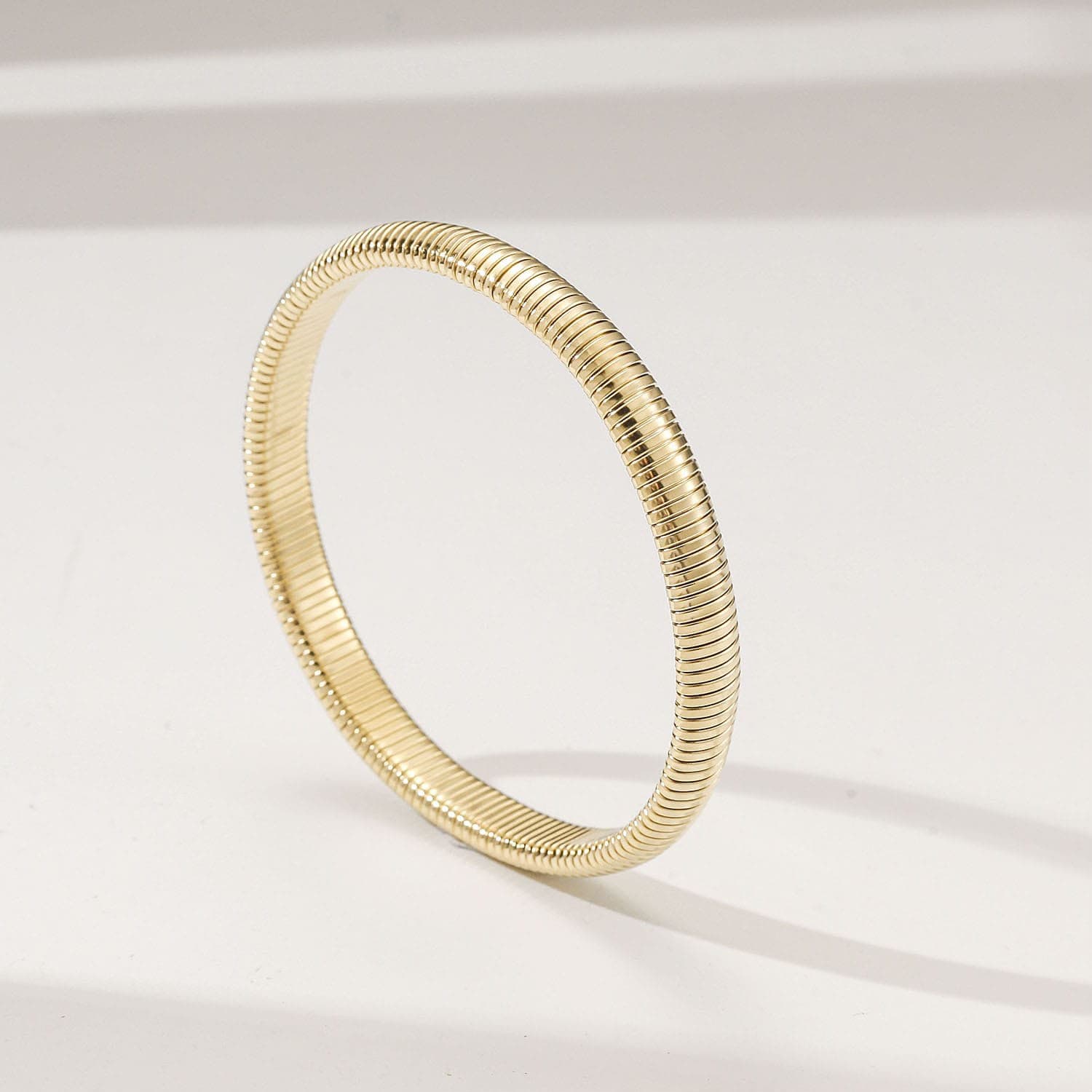 Mila two-tone thin cuff in gold