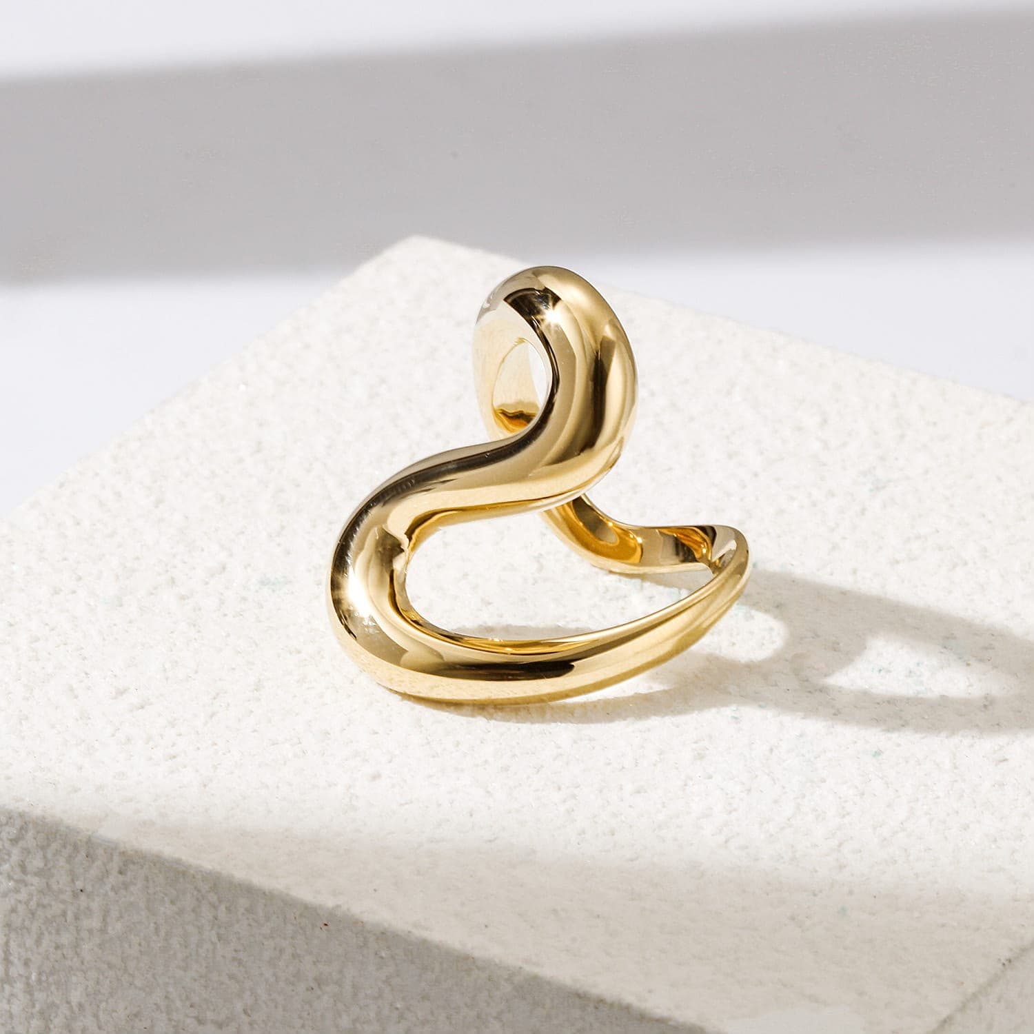 Luna gold wave ring